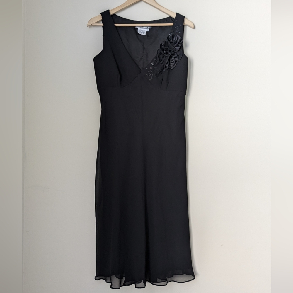 Maggy London Little Black Dress 8 Floral Beaded Detail